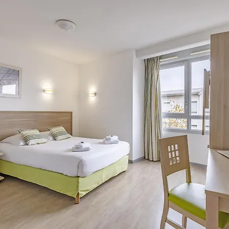 Lagrange Apart'Hotel L'Escale Marine La Rochelle  Exterior photo